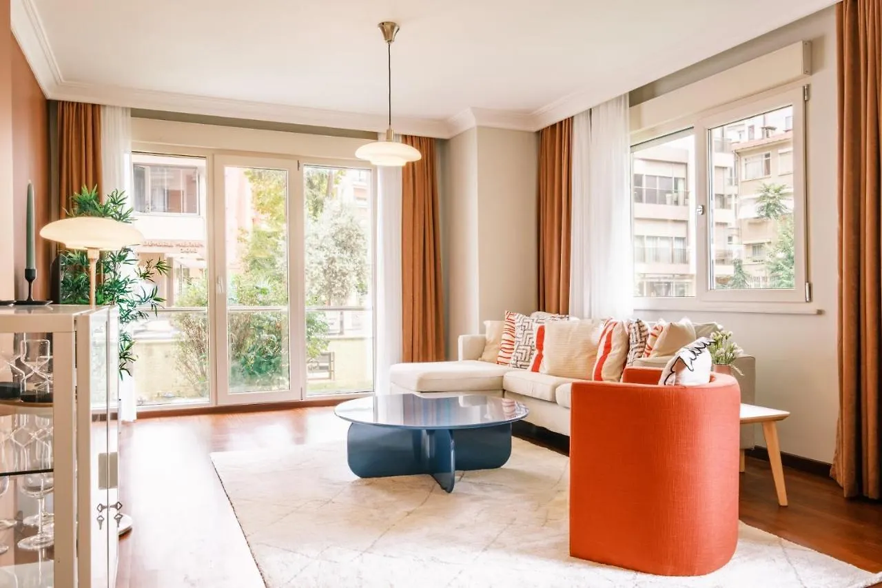 Spacious Flat 3 Min To Coast And Bagdat Avenue Isztambul